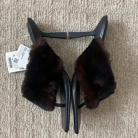 Zara Black Squared Toe Faux Fur Mules Heeled Thong Sandals Heels Sz 6.5 - Picture 7 of 14